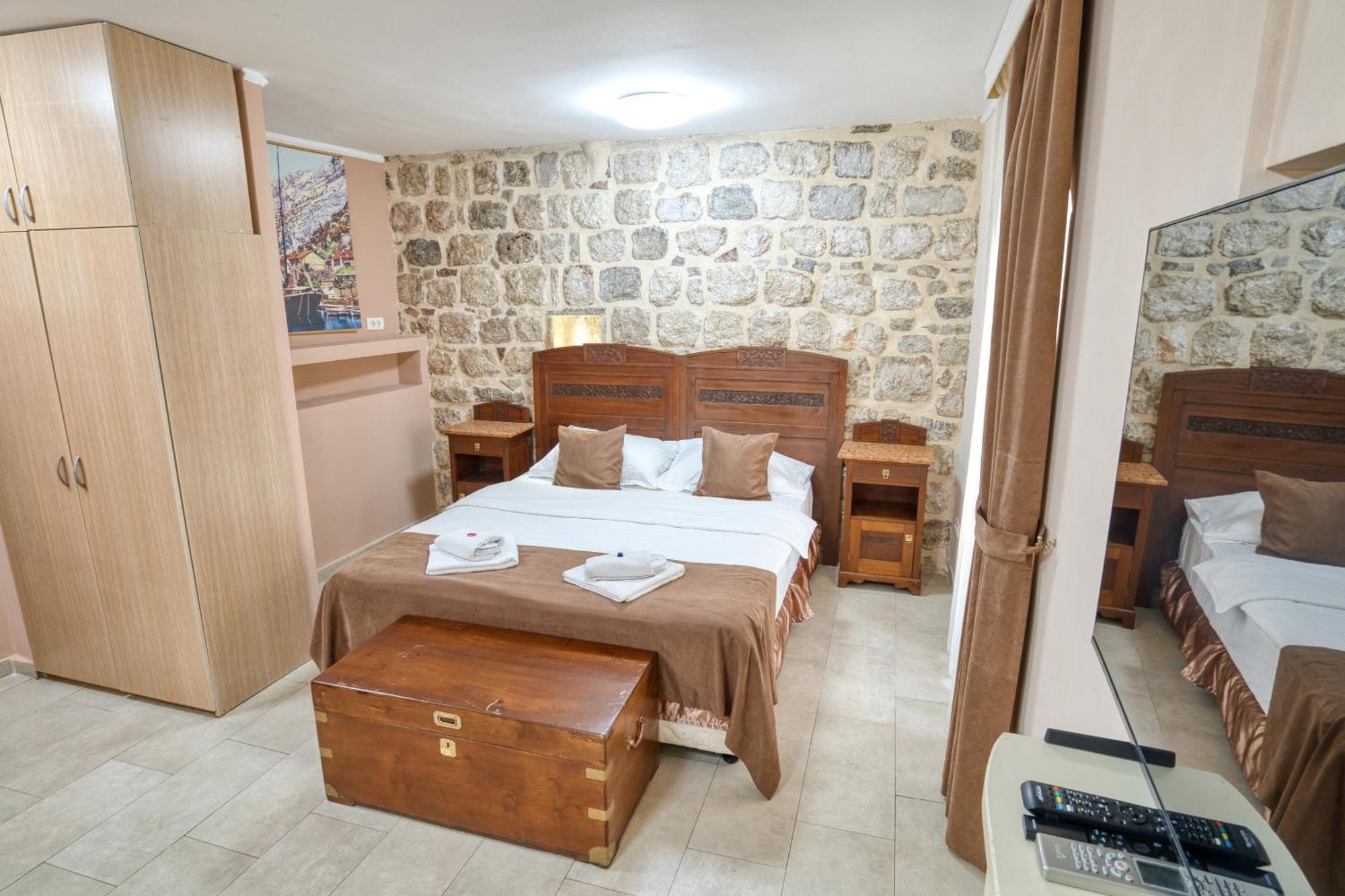 Hotel Rendez Vous 3*