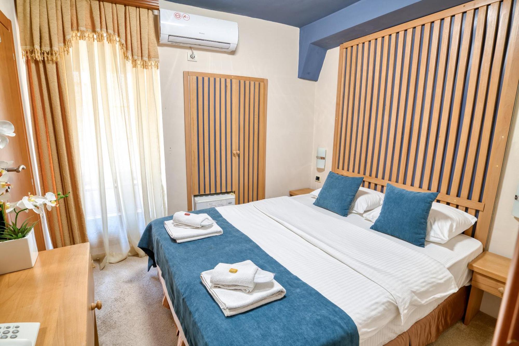 Hotel Rendez Vous